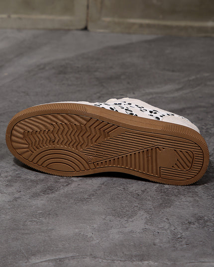 Wildline Sneaker