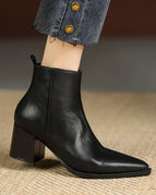 Black With Velvet Lining / 34