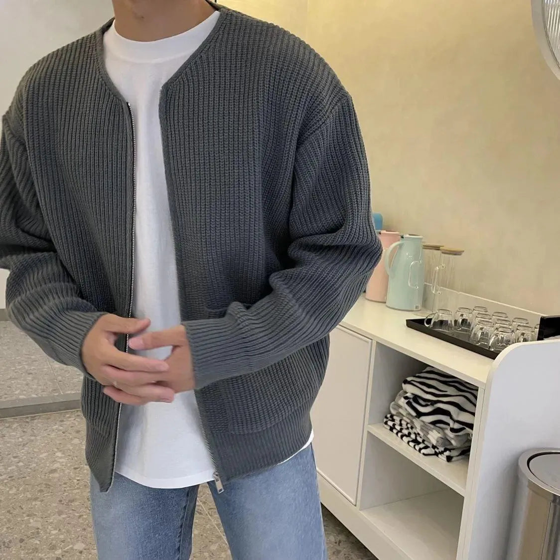 Soft Men’s Knitted Zip Sweater with Pockets