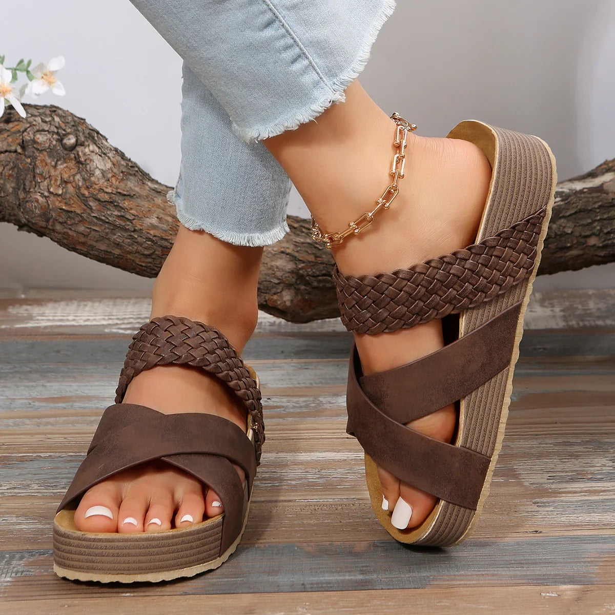 Stylish Woven Beach Sandals.