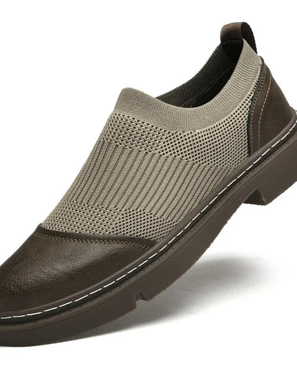 Resistant Black Leather Loafers