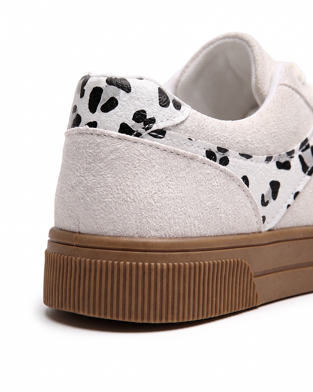 Wildline Sneaker