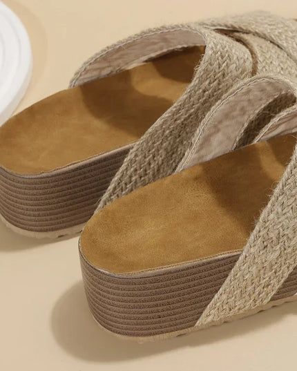 Stylish Woven Beach Sandals.