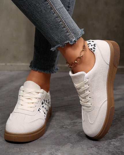 Wildline Sneaker