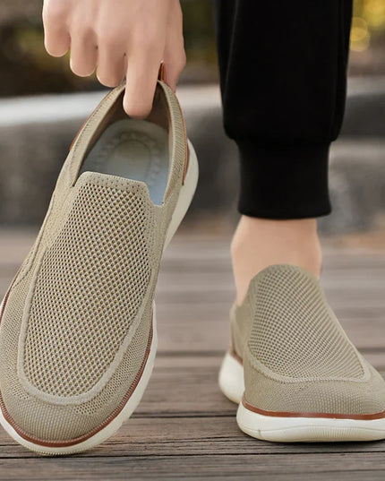 Breathable Mesh Casual Shoes.