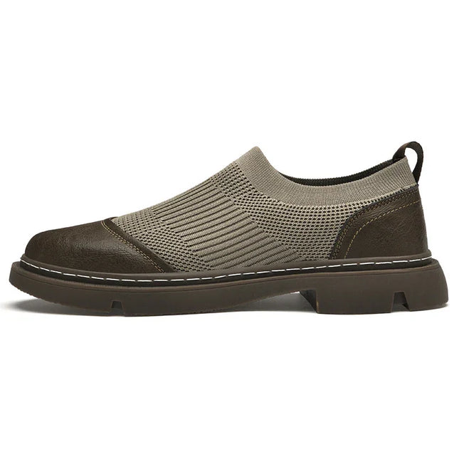 Resistant Black Leather Loafers