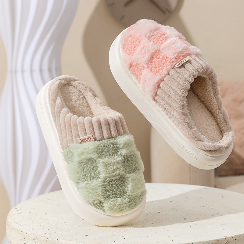 Comfy Women’s Plaid Slippers