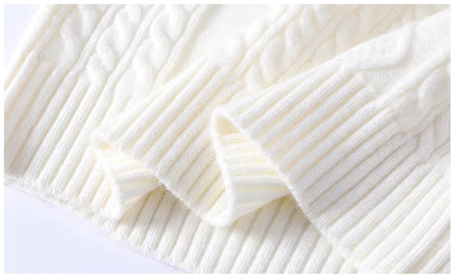 Close-up of a white knitted fabric texture