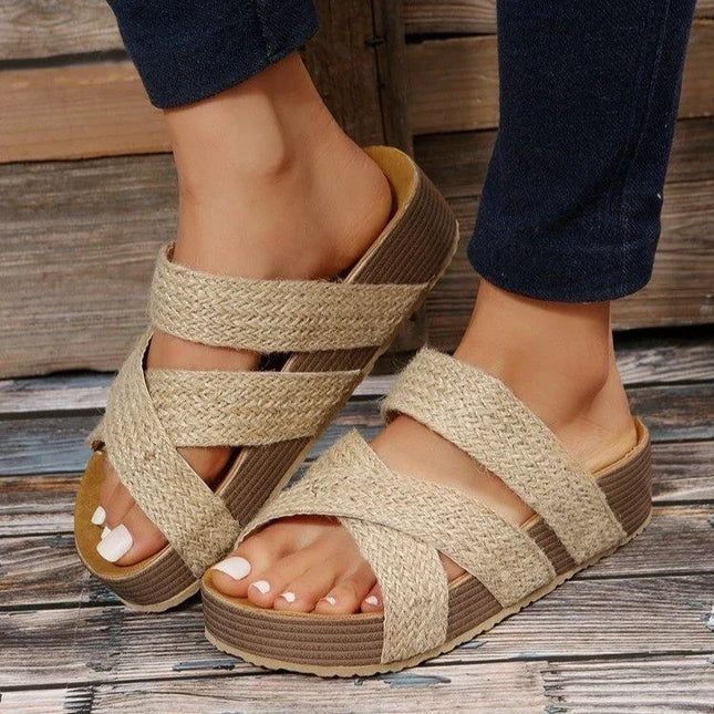 Stylish Woven Beach Sandals.