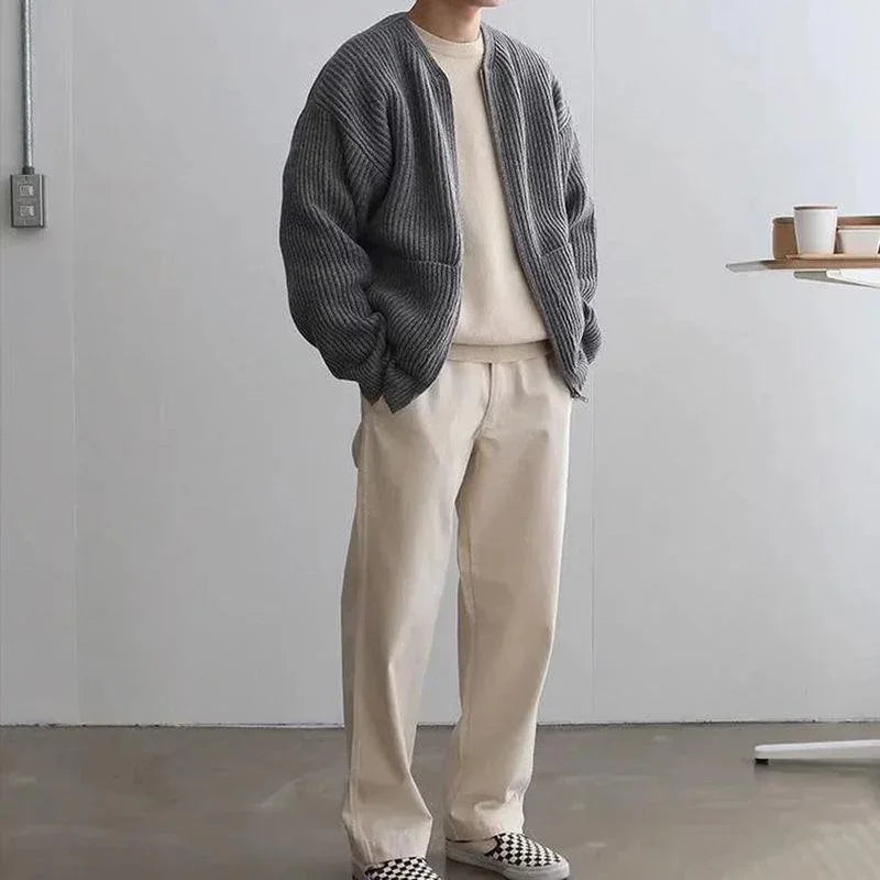 Soft Men’s Knitted Zip Sweater with Pockets