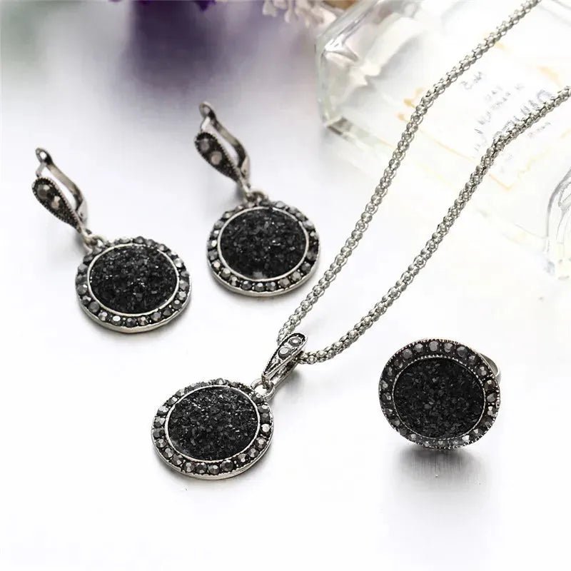 Black Stone Resin Necklace.