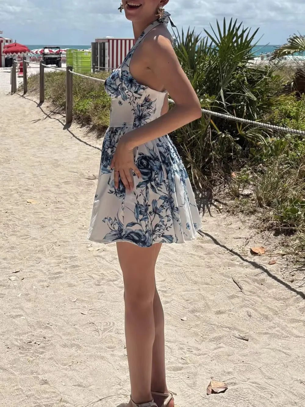 Bold Print Halter Dress – Chic & Flirty Style.