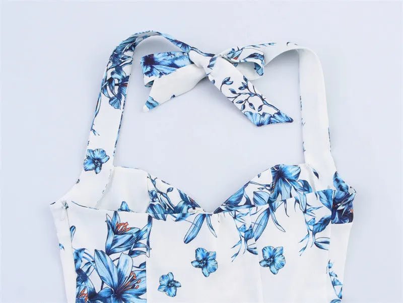 Bold Print Halter Dress – Chic & Flirty Style.