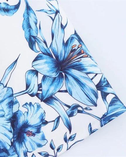 Bold Print Halter Dress – Chic & Flirty Style.