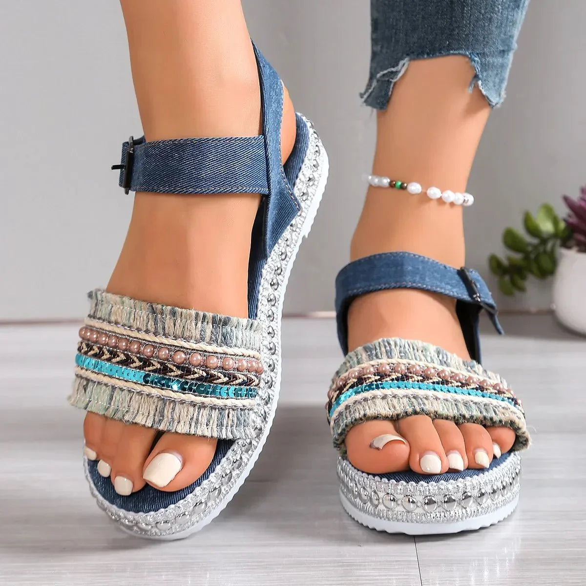 Chic Open Toe Platform Sandals.