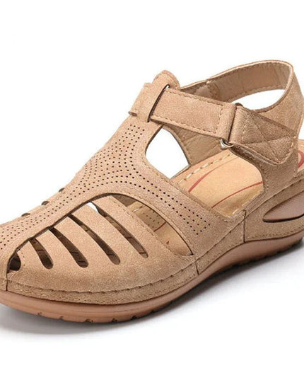 Classic Retro Wedge Sandals.