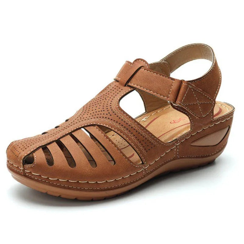 Classic Retro Wedge Sandals.