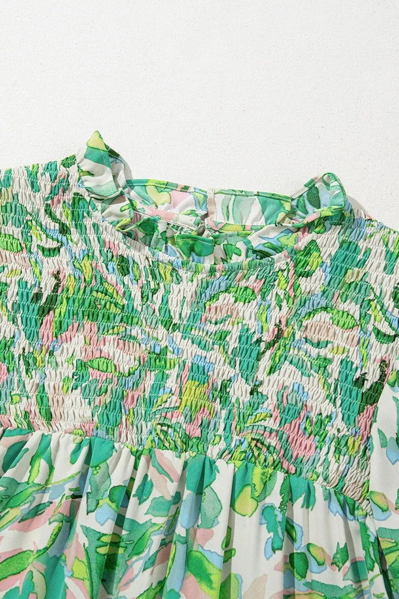 Color Matching Printed Turtleneck Chiffon Shirt.