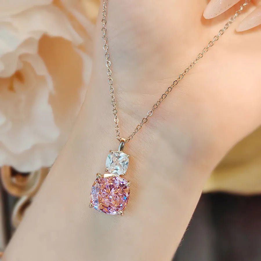 Elegant Ice Flower Diamond Choker.