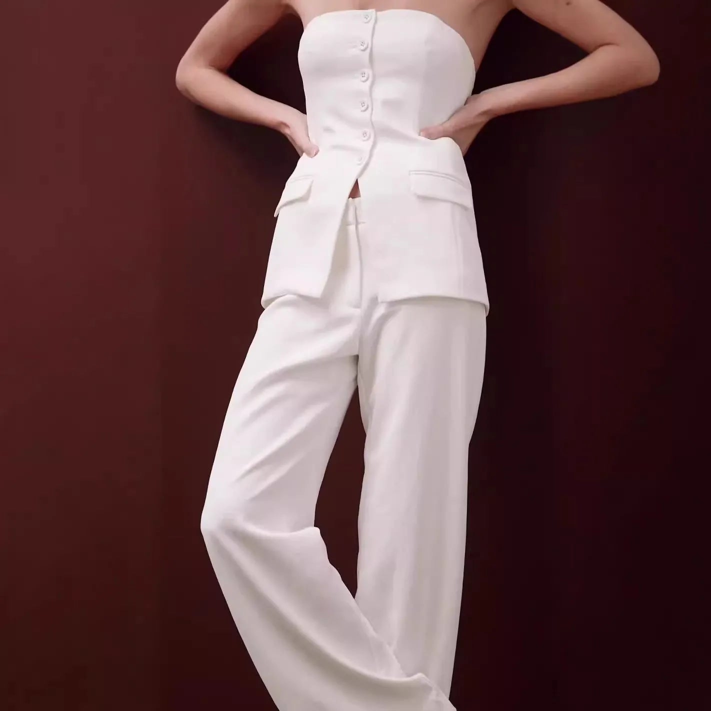 Elegant Tube Top & Straight Pants Set.