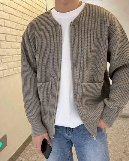 Soft Men’s Knitted Zip Sweater with Pockets