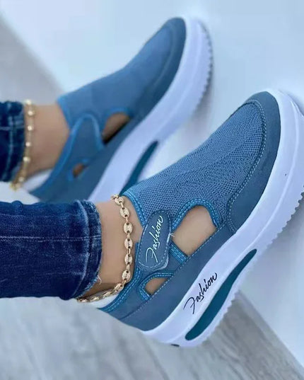 Lightweight Mesh Summer Sneakers for Women – Fashionable & Non-Slip.