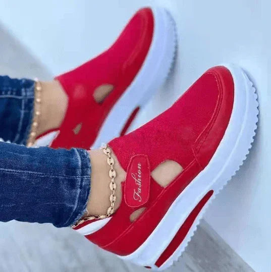 Lightweight Mesh Summer Sneakers for Women – Fashionable & Non-Slip.