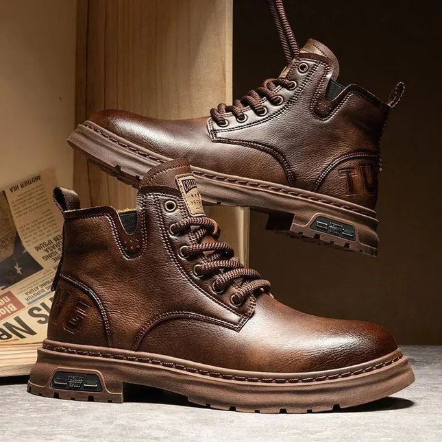 Luxury Ankle Boots Retro British High-top for men.