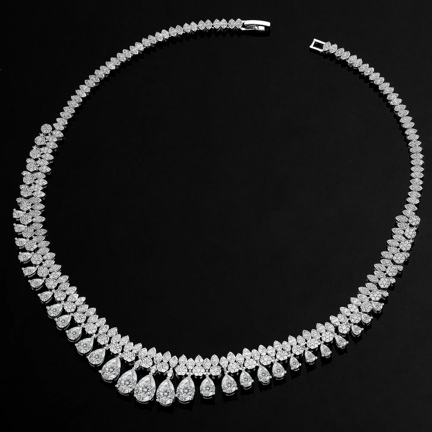 Luxury Tassel Water Drop Necklace and Earring Set for Wedding Party.