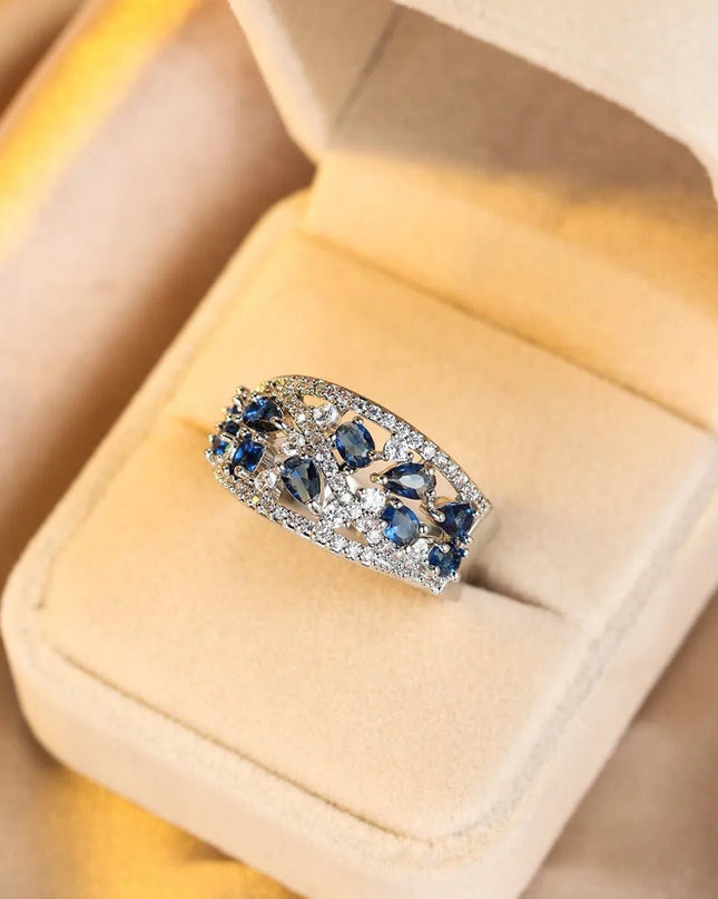 Modern Textured Circle Ring.