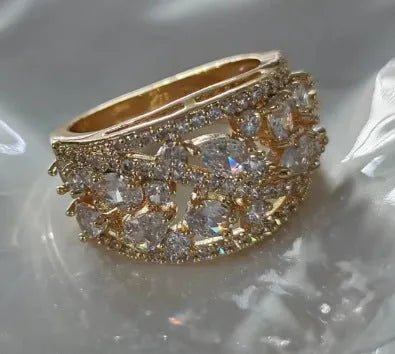 Modern Textured Circle Ring.