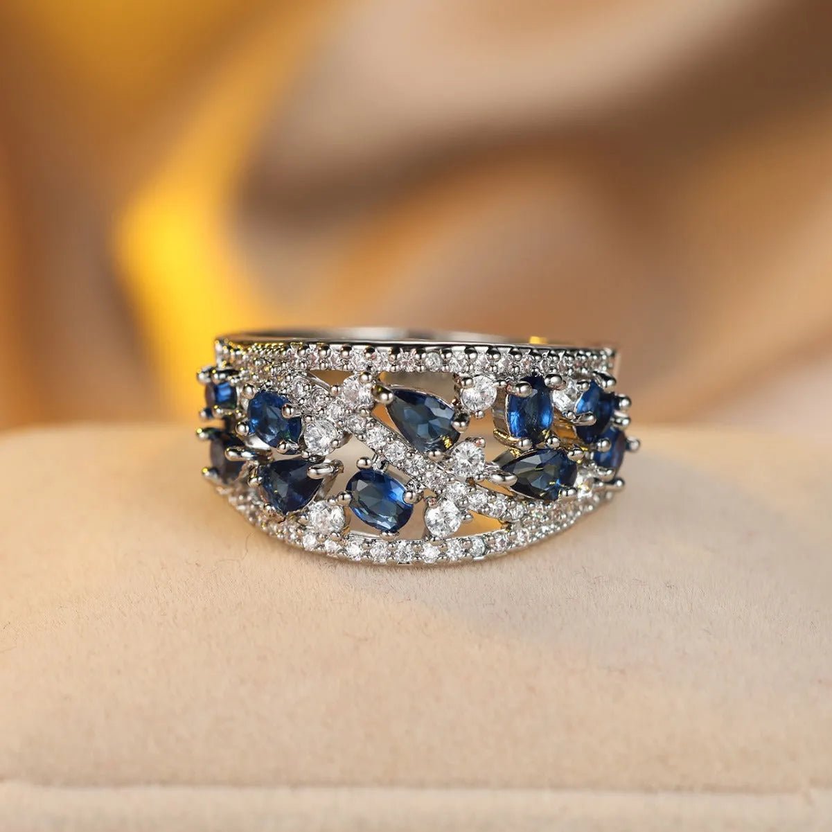 Modern Textured Circle Ring.