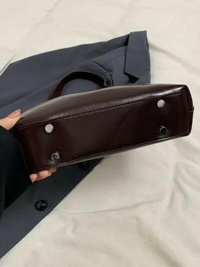 PU Leather Moon Shape Shoulder Bag.