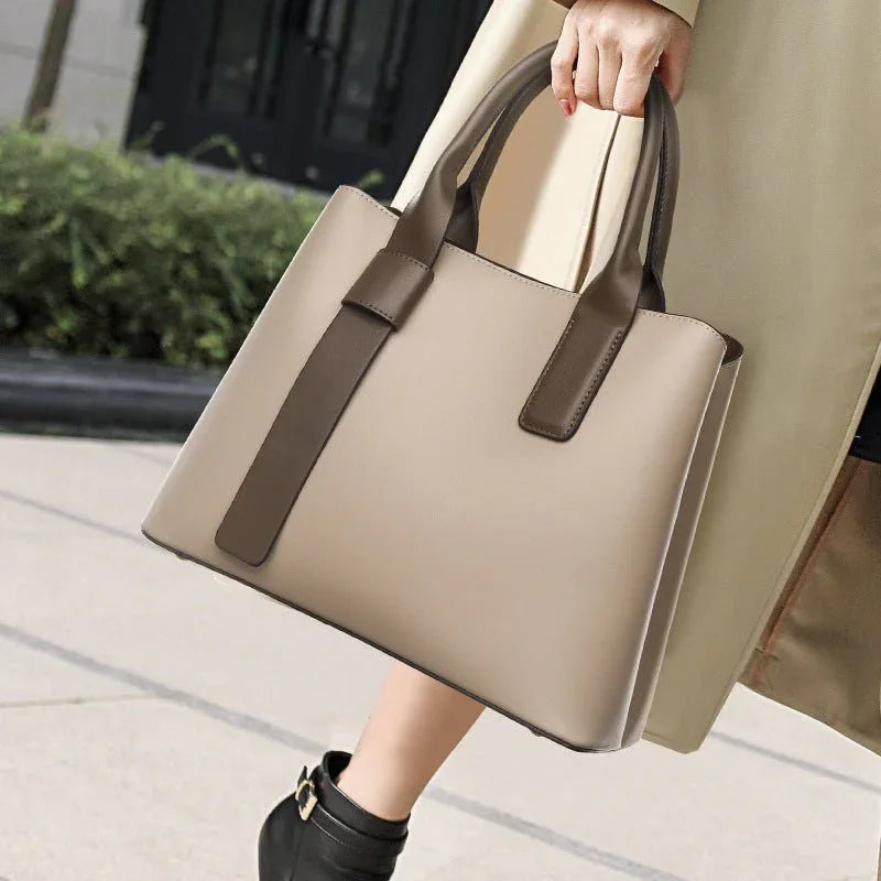 Retro Shoulder Bag.