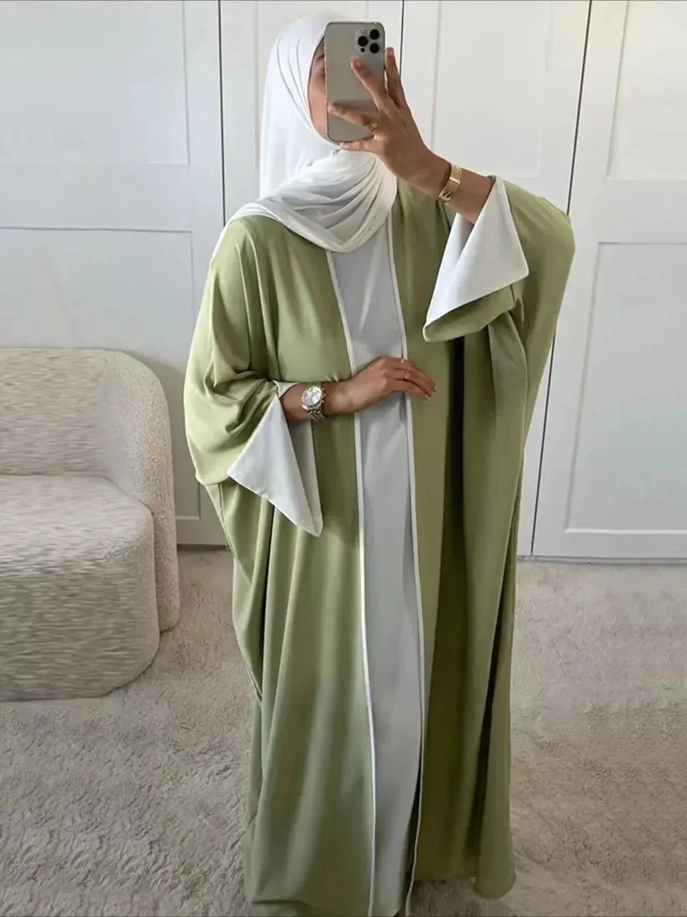 Stylish Women's Open Abaya.