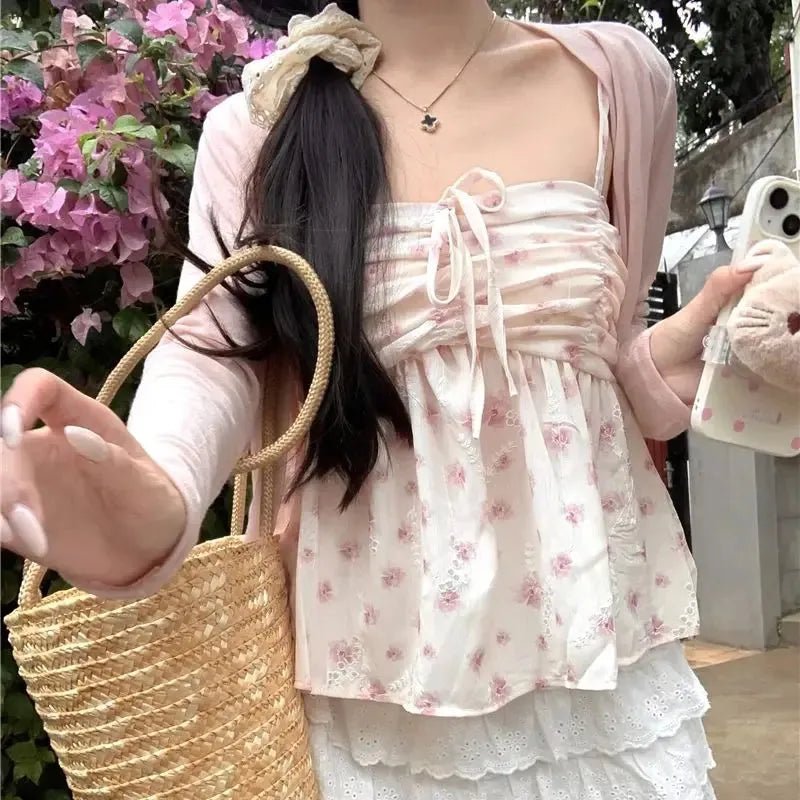 Top Pink frenum Pleated.