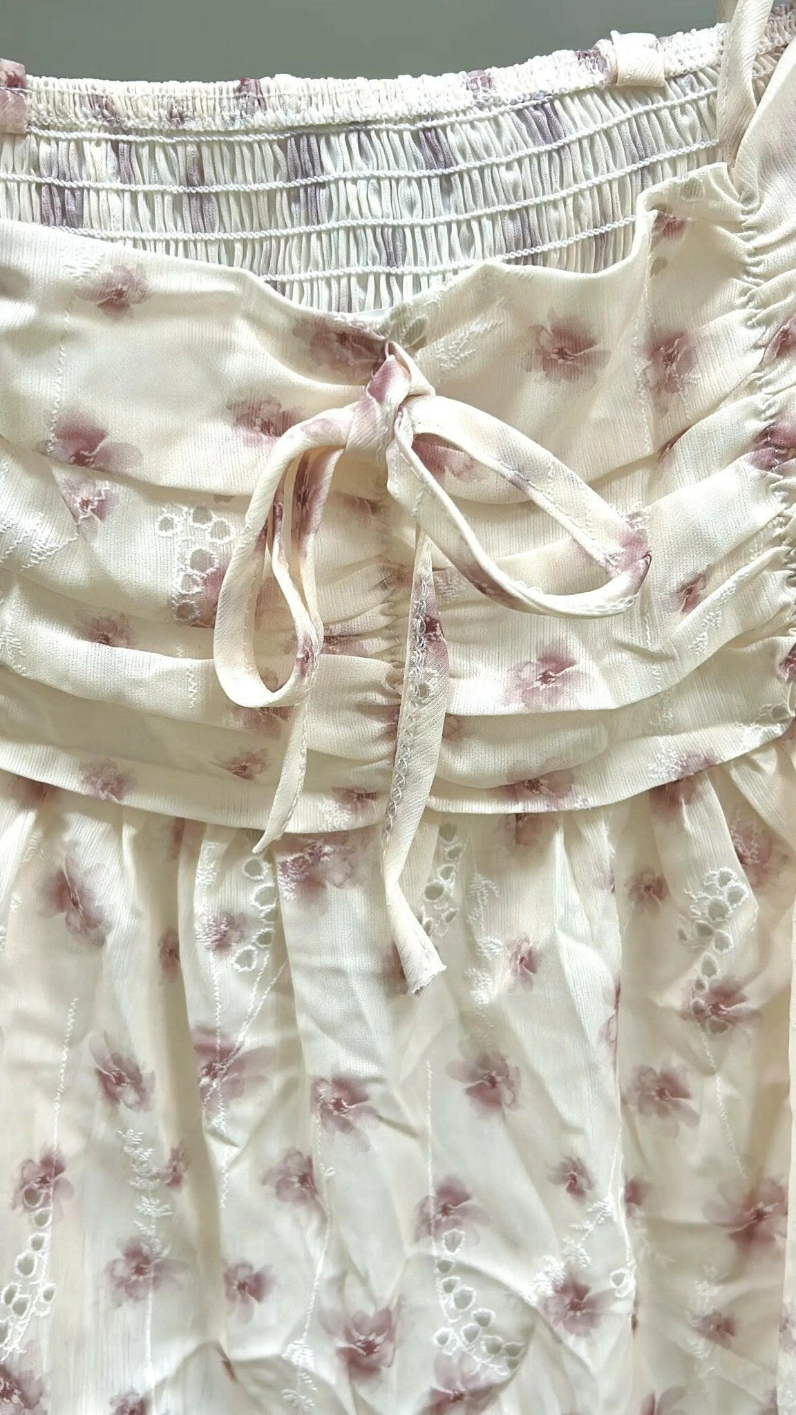 Top Pink frenum Pleated.